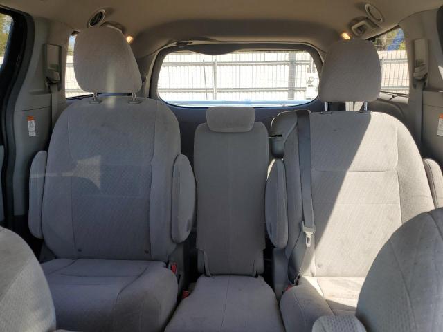 2017 TOYOTA SIENNA LE 5TDKZ3DC4HS848928