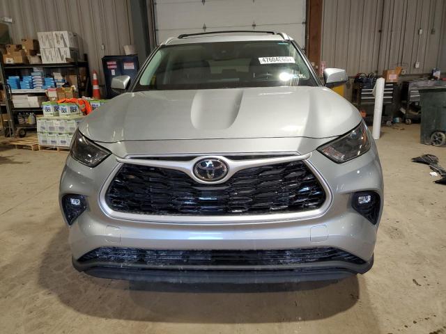 2022 TOYOTA HIGHLANDER - 5TDHZRBH8NS164424