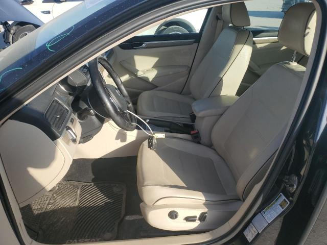 2017 VOLKSWAGEN PASSAT SE - 1VWGT7A37HC077656