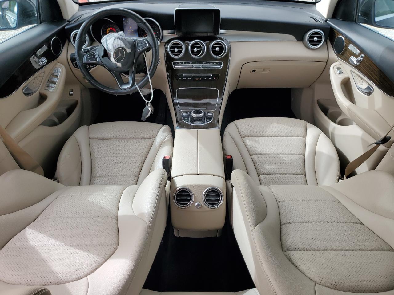 MERCEDES-BENZ GLC-CLASS 300 4MATIC