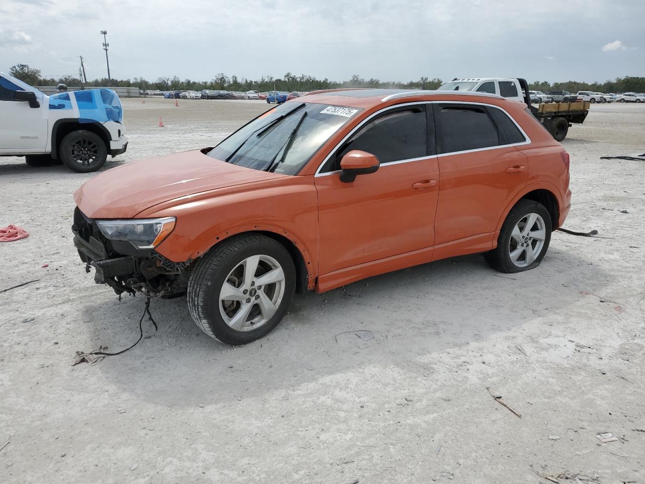 AUDI Q3 PREMIUM 40