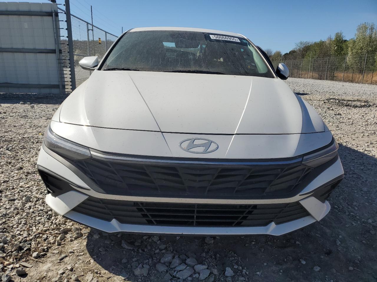 HYUNDAI ELANTRA BLUE