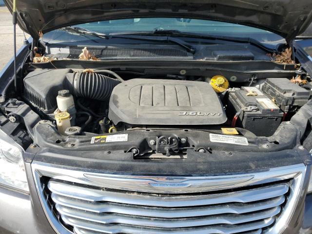 2015 CHRYSLER TOWN & COU - 2C4RC1CG3FR693240