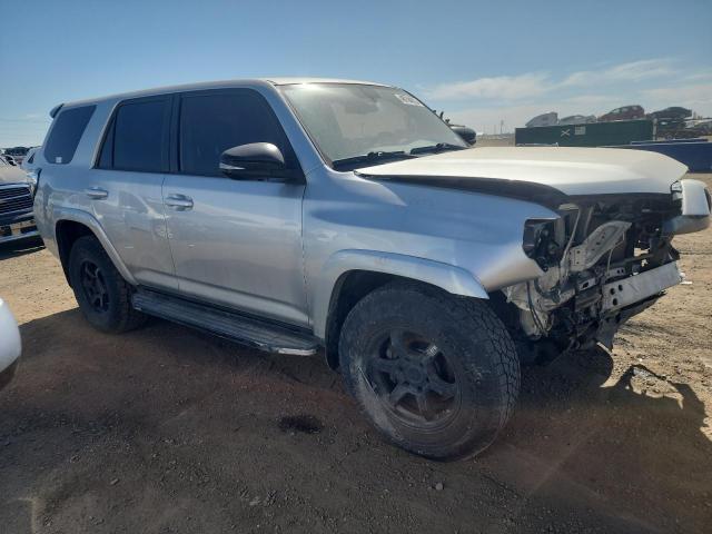 Vin: jtebu5jr5g5298187, lot: 48794805, toyota 4runner sr5/sr5 premium 20164