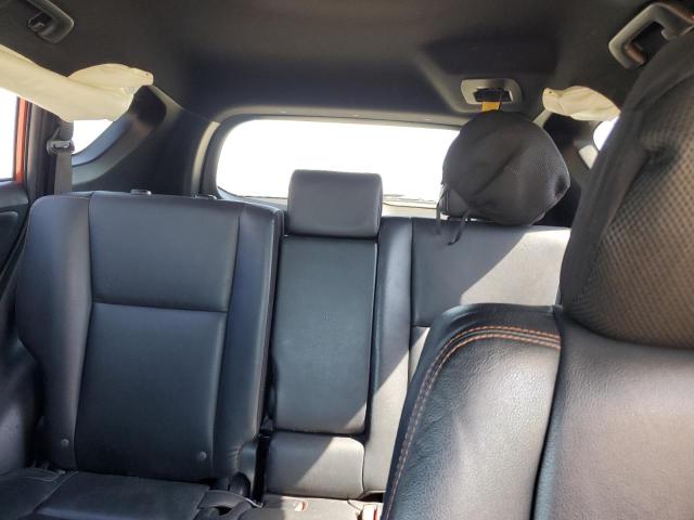 2016 TOYOTA RAV4 SE - JTMJFREV9GJ074047