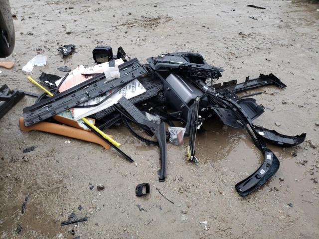 2023 LAND ROVER DEFENDER 1 - SALEXEEU8P2111784