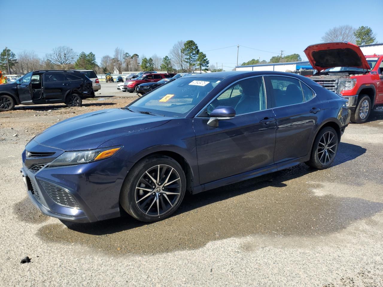 TOYOTA CAMRY SE