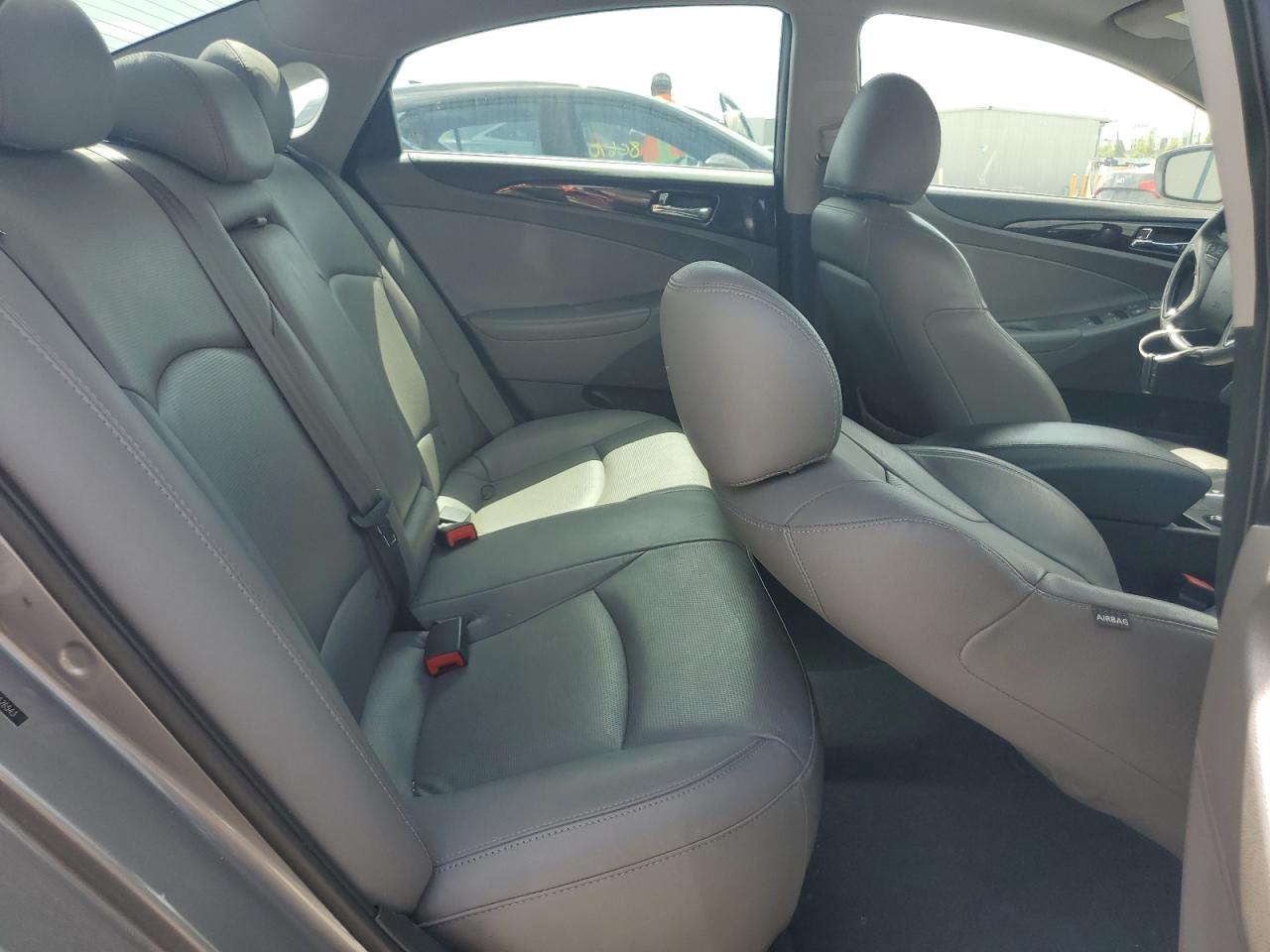 Lot #3309433976 2013 HYUNDAI SONATA SE