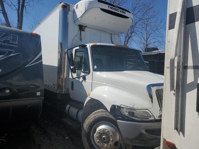 INTERNATIONAL 4000 4300 2018 white  diesel 1HTMMMMN0JH568399 photo #1