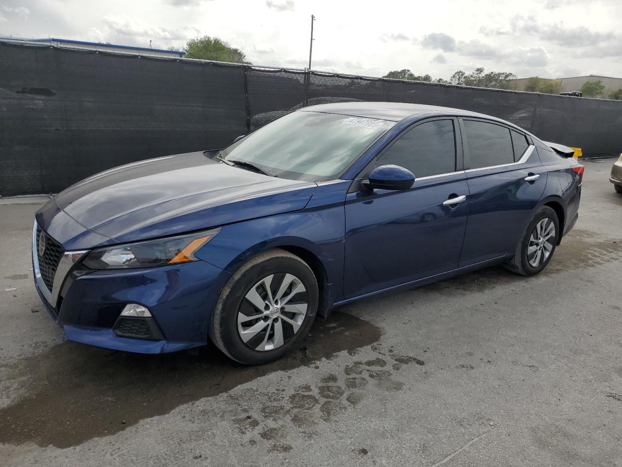 NISSAN ALTIMA S