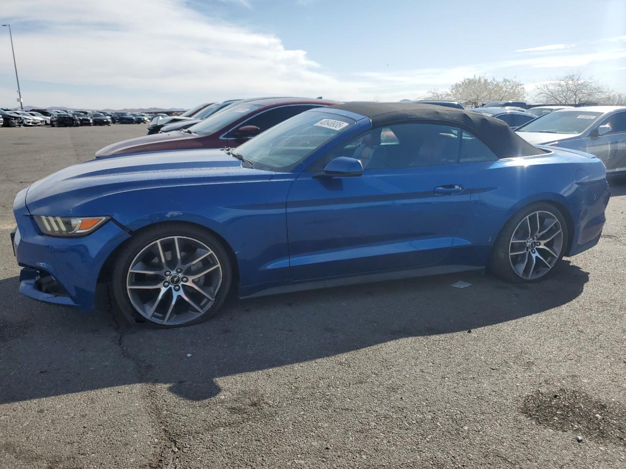 FORD MUSTANG