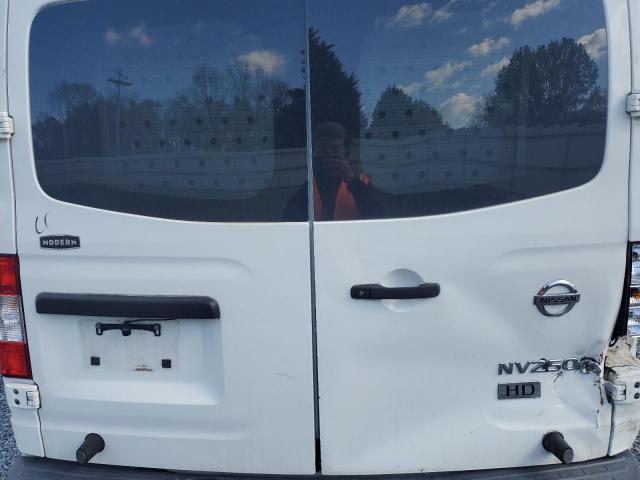 2015 NISSAN NV 2500 1N6BF0LY8FN802751