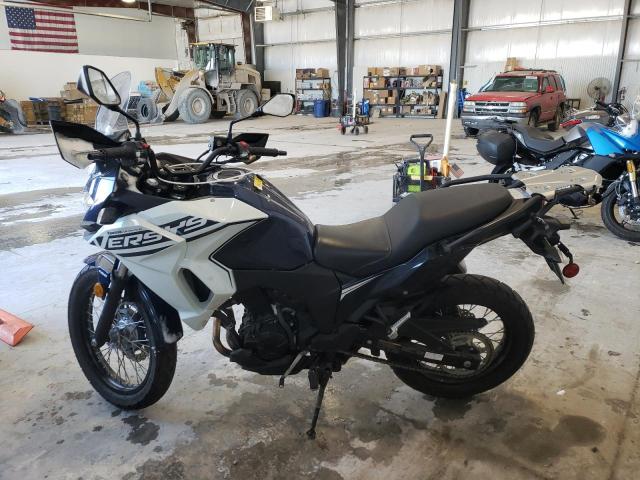 KAWASAKI KLE300 C 2022 white  gas JKALE8C14NDA12358 photo #4