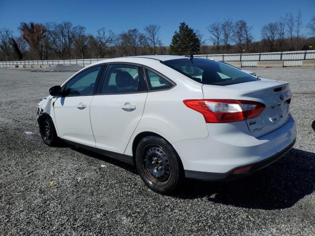 Vin: 1fahp3f26cl454979, lot: 49394125, ford focus se 20122