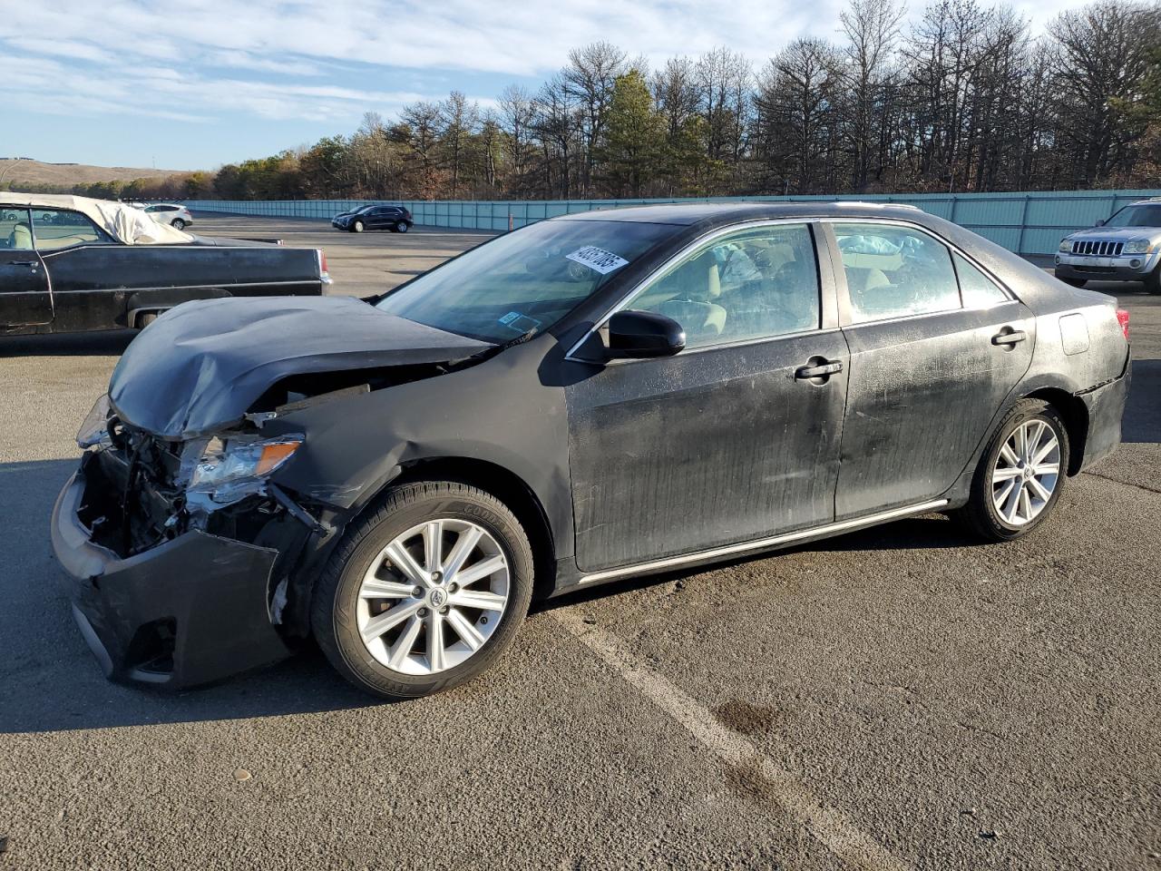 TOYOTA CAMRY HYBRID