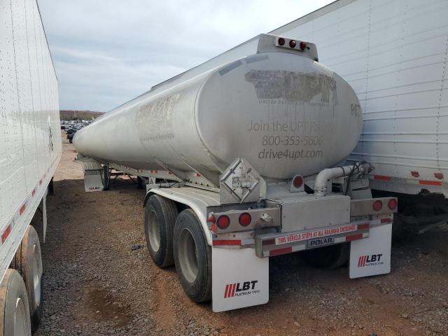 POLAR TANKER 2011 silver   1PMA2442XB5009713 photo #4