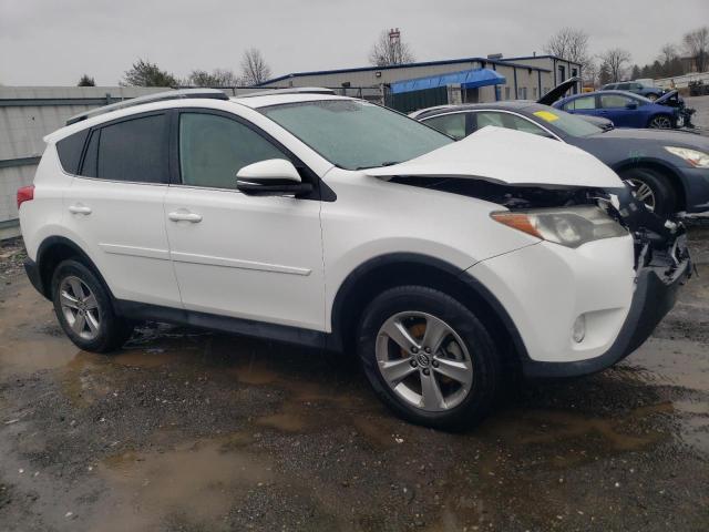 2015 TOYOTA RAV4 XLE - 2T3RFREV8FW264053