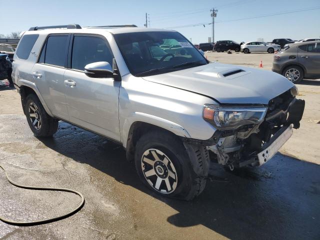 2022 TOYOTA 4RUNNER SR - JTERU5JR7N6008778