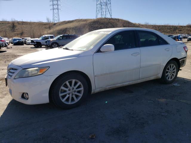 TOYOTA CAMRY BASE