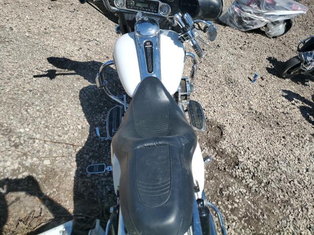 2008 HARLEY-DAVIDSON FLHX - 1HD1KB4128Y627324