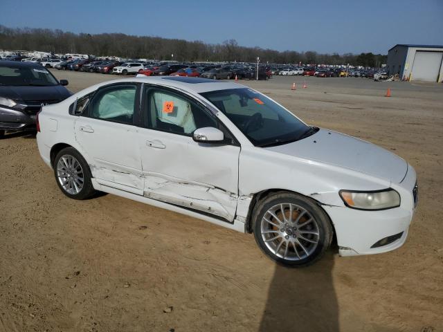 Vin: yv1382ms5a2501379, lot: 47966145, volvo s40 2.4i 20104
