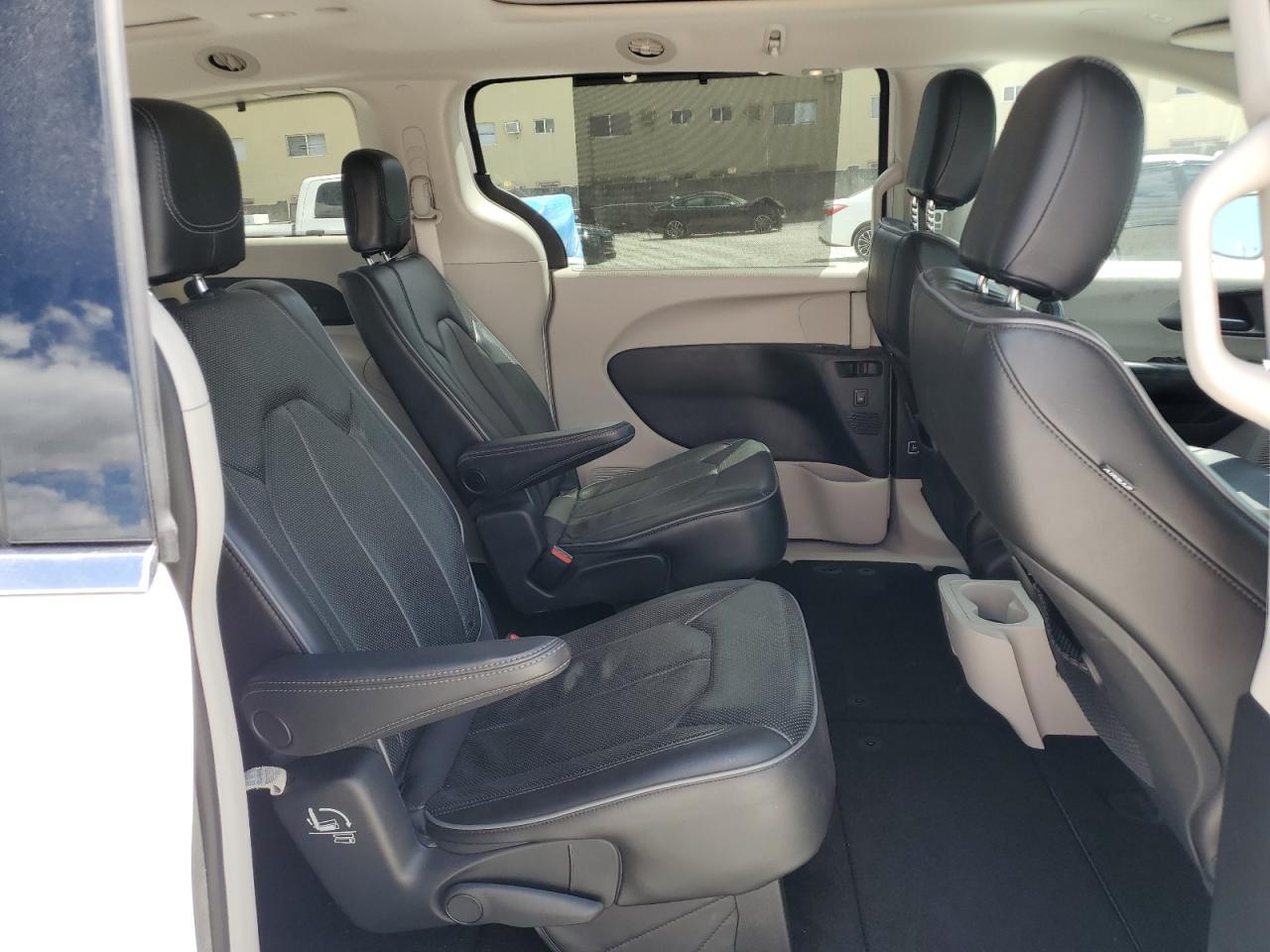 Chrysler Pacifica 2019