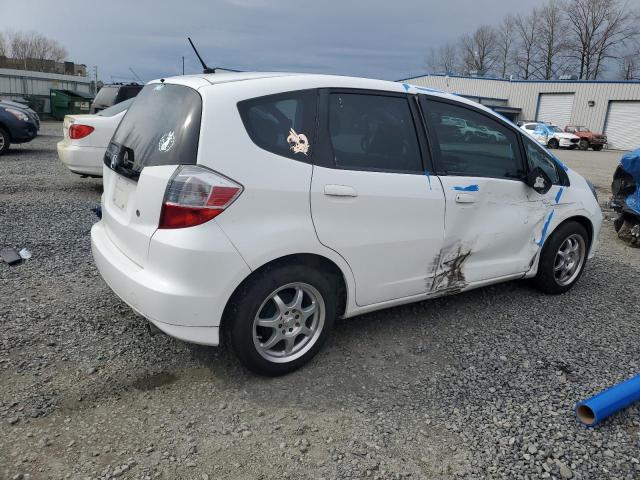 HONDA FIT 2009 white  gas JHMGE88279S057106 photo #4