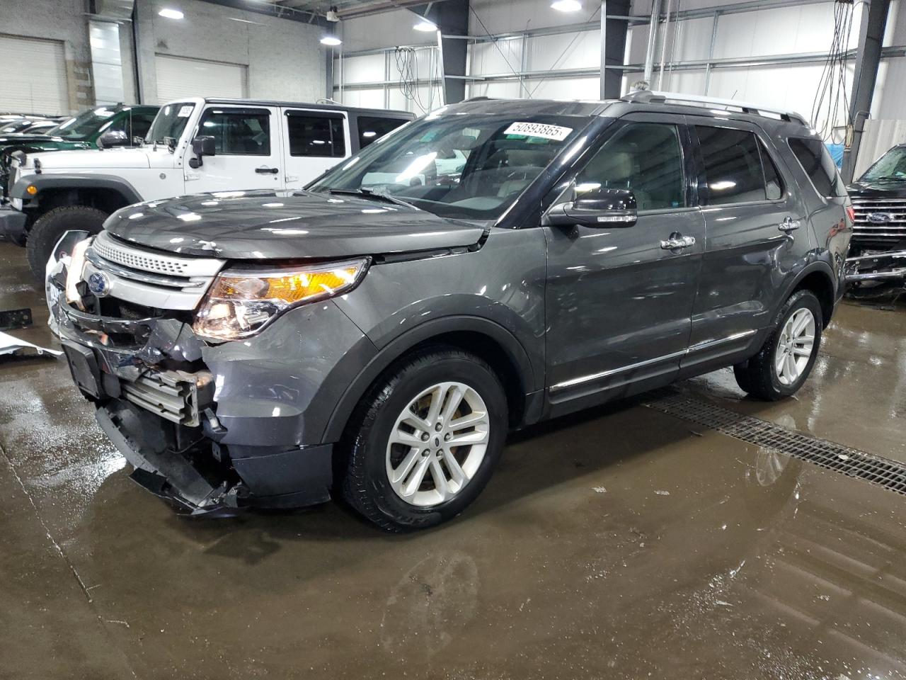 FORD EXPLORER XLT