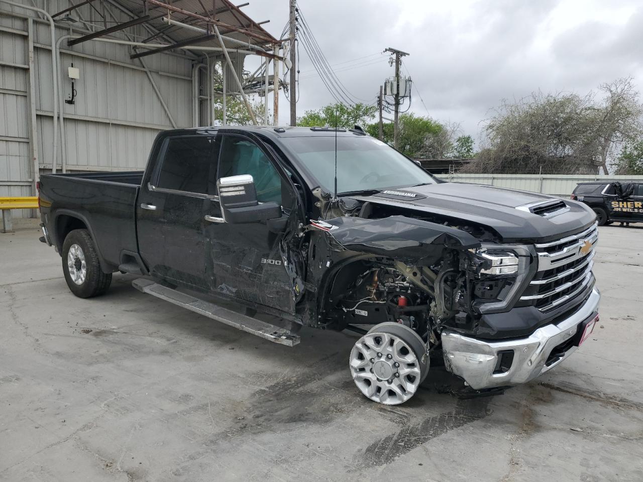CHEVROLET SILVERADO K3500 LTZ