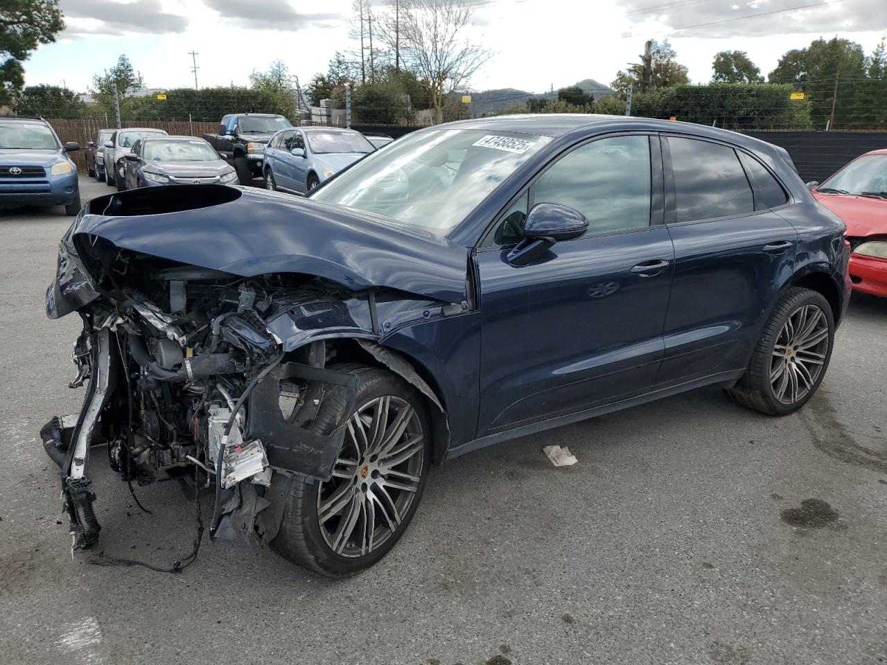  Salvage Porsche Macan
