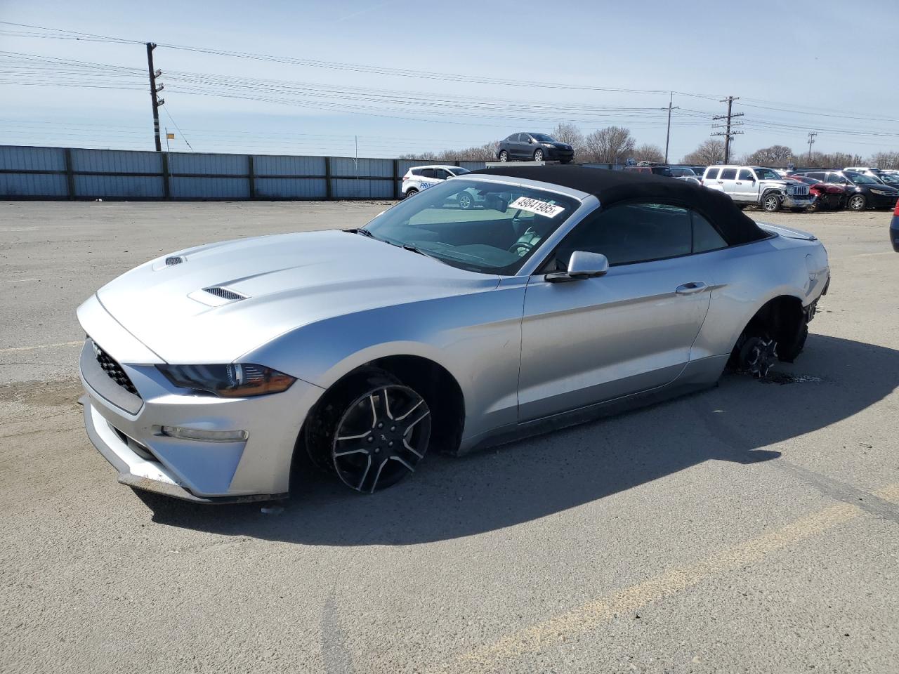 FORD MUSTANG