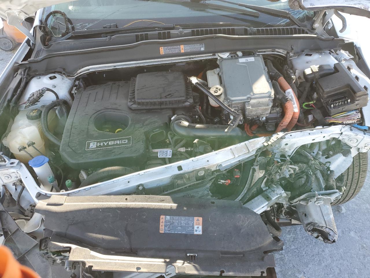 FORD FUSION SE HYBRID