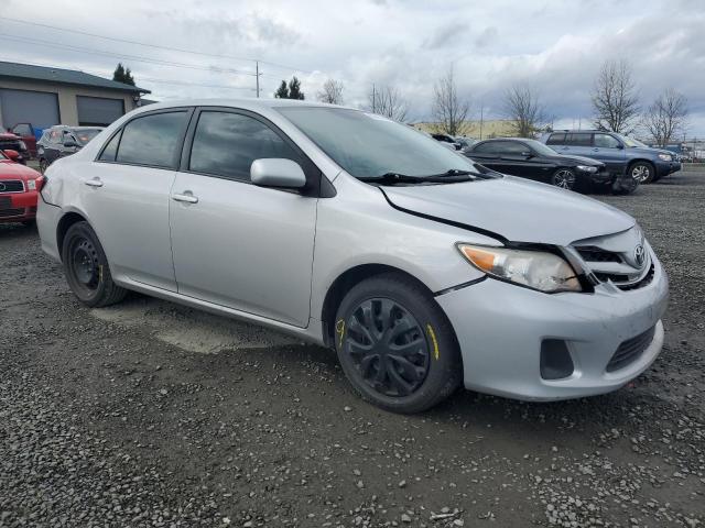 Vin: 2t1bu4ee9cc778235, lot: 50415945, toyota corolla base 20124