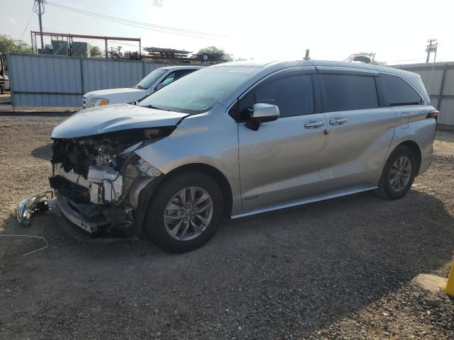 Global Auto Auctions: 2021 TOYOTA SIENNA LE