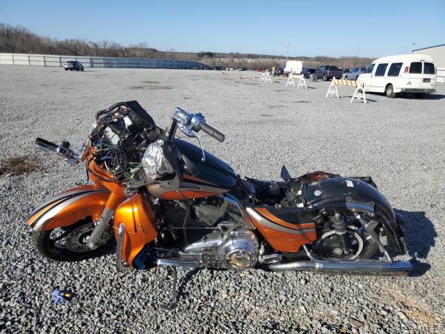 2011 HARLEY-DAVIDSON FLHXSE2 1HD1PZ816BB951018