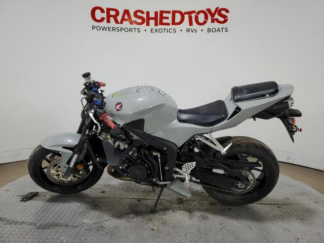 2025 HONDA CBR600 RR JH2PC40H6SK200205