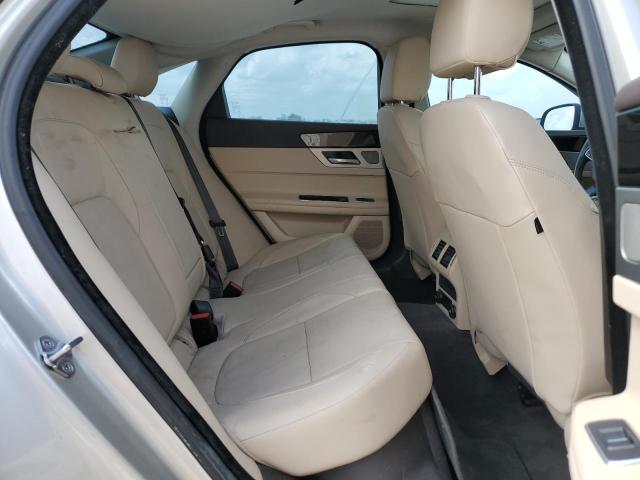 2017 JAGUAR XF PREMIUM SAJBD4BV3HCY26138