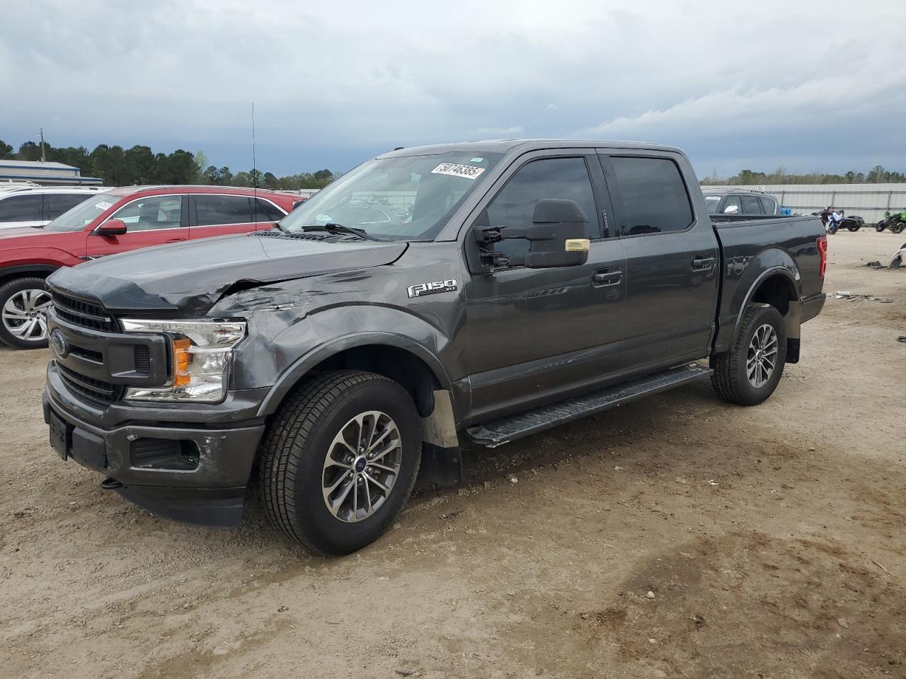 FORD F-150 SUPERCREW