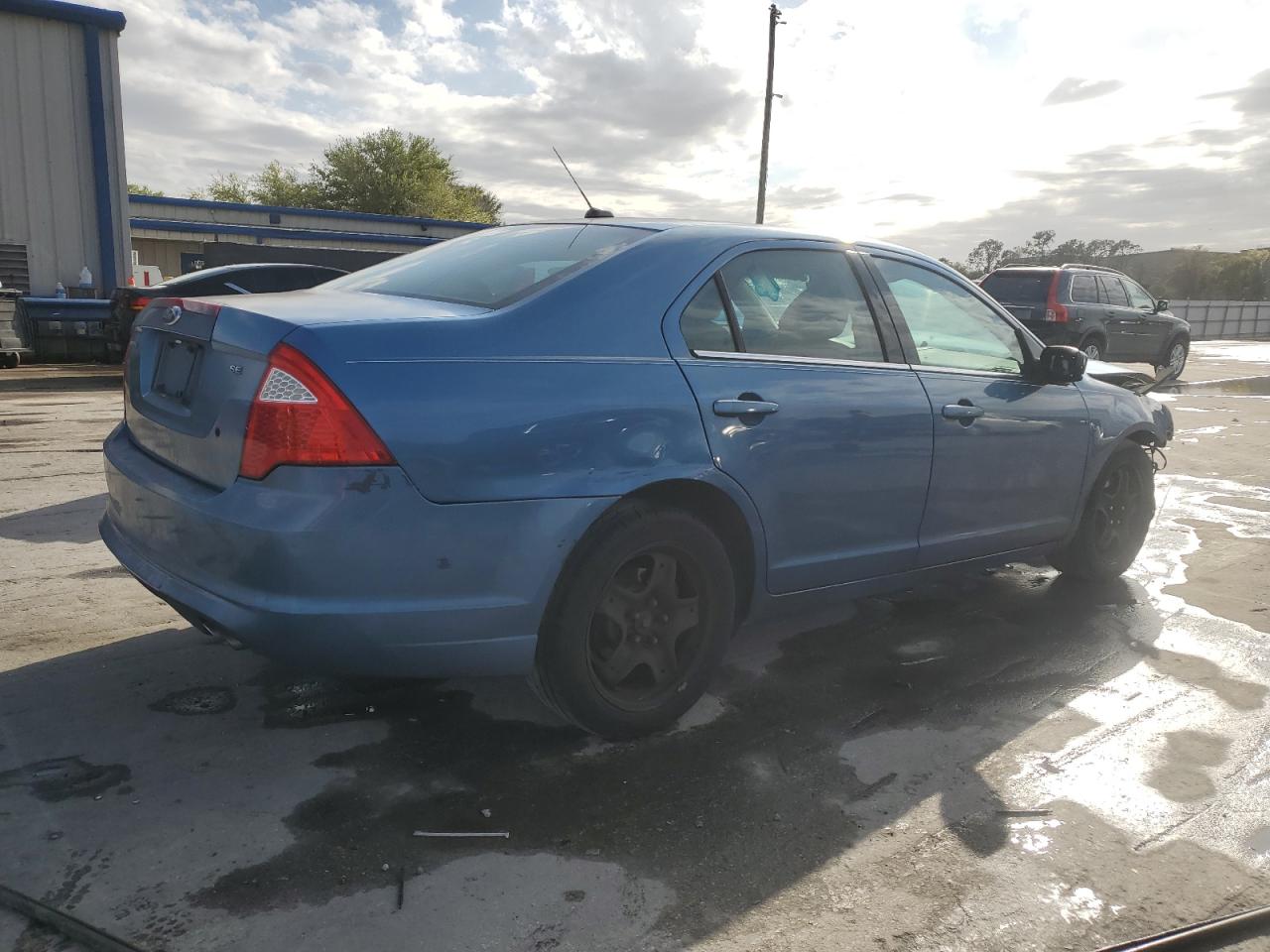 FORD FUSION SE