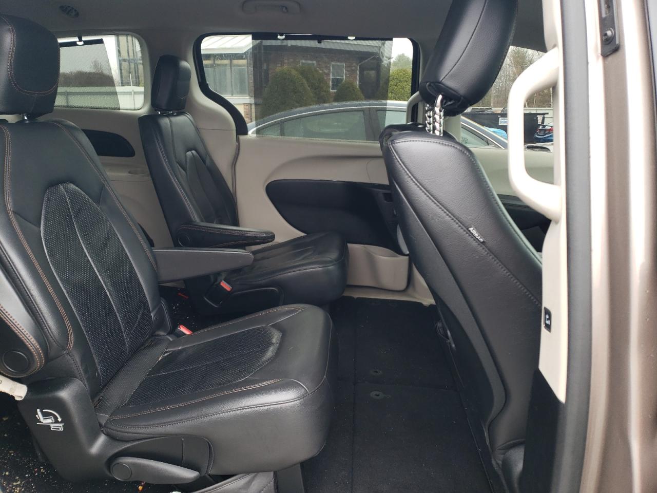 CHRYSLER PACIFICA TOURING L PLUS