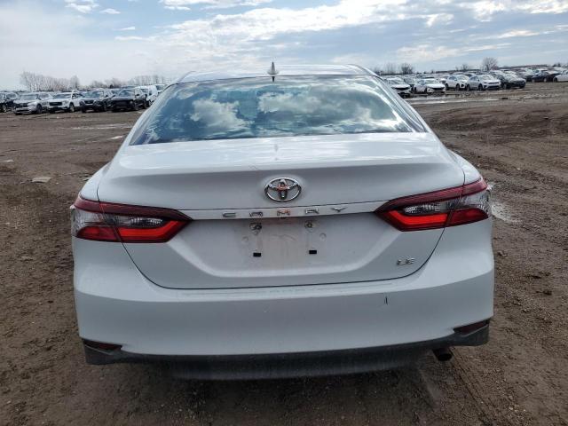 2022 TOYOTA CAMRY LE - 4T1C11AK9NU039617