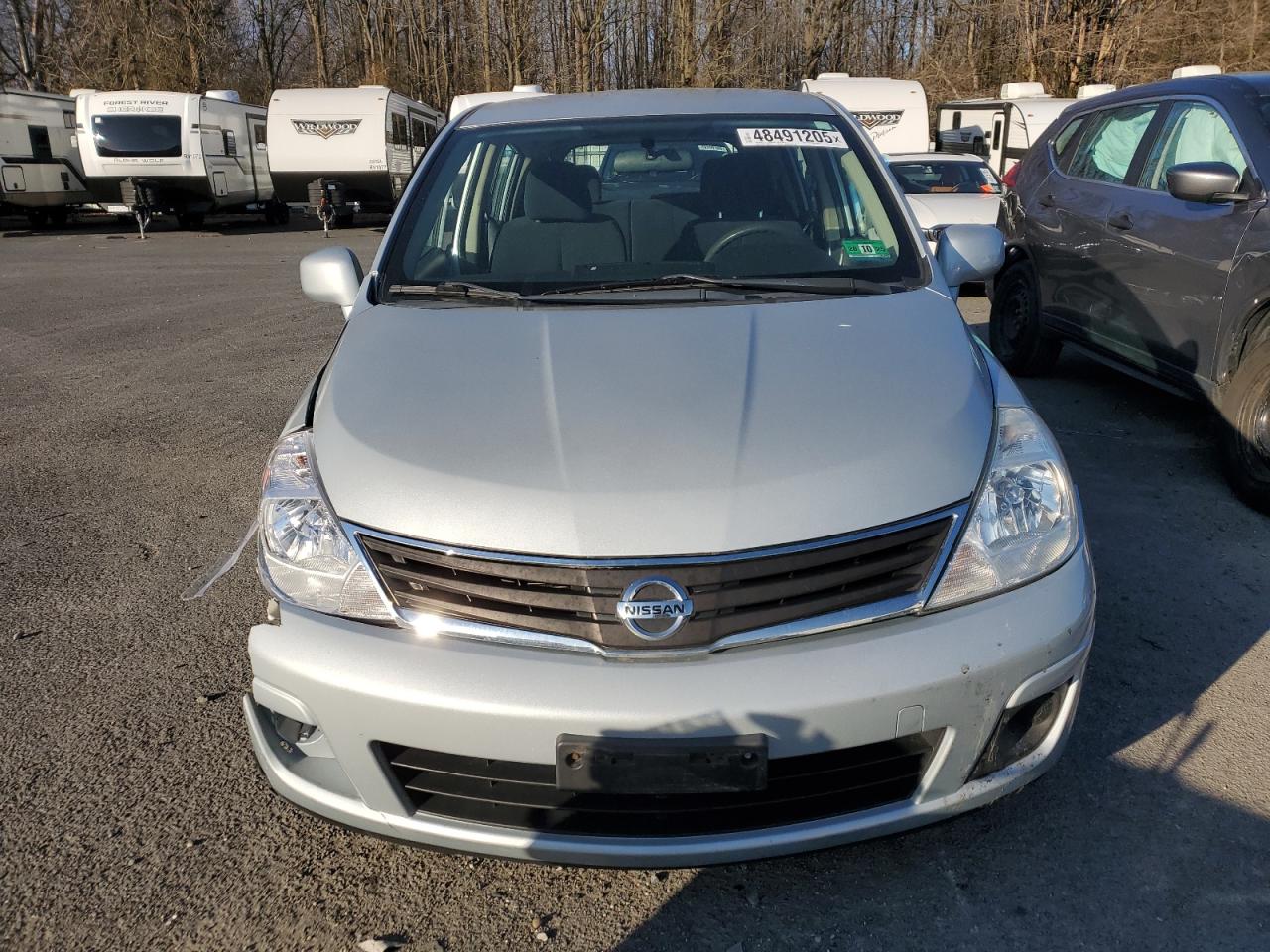 NISSAN VERSA S