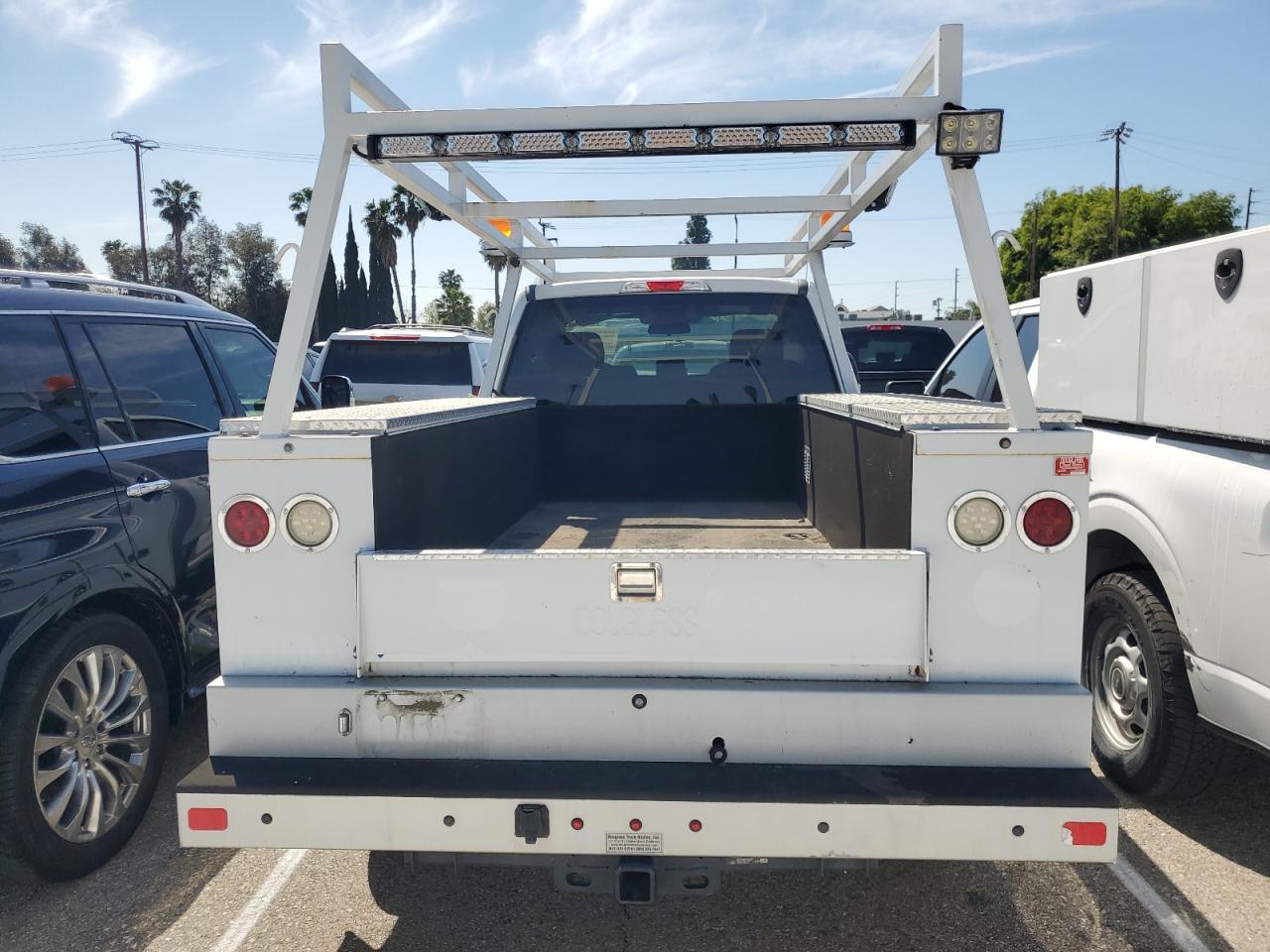 FORD F-250 SUPER DUTY