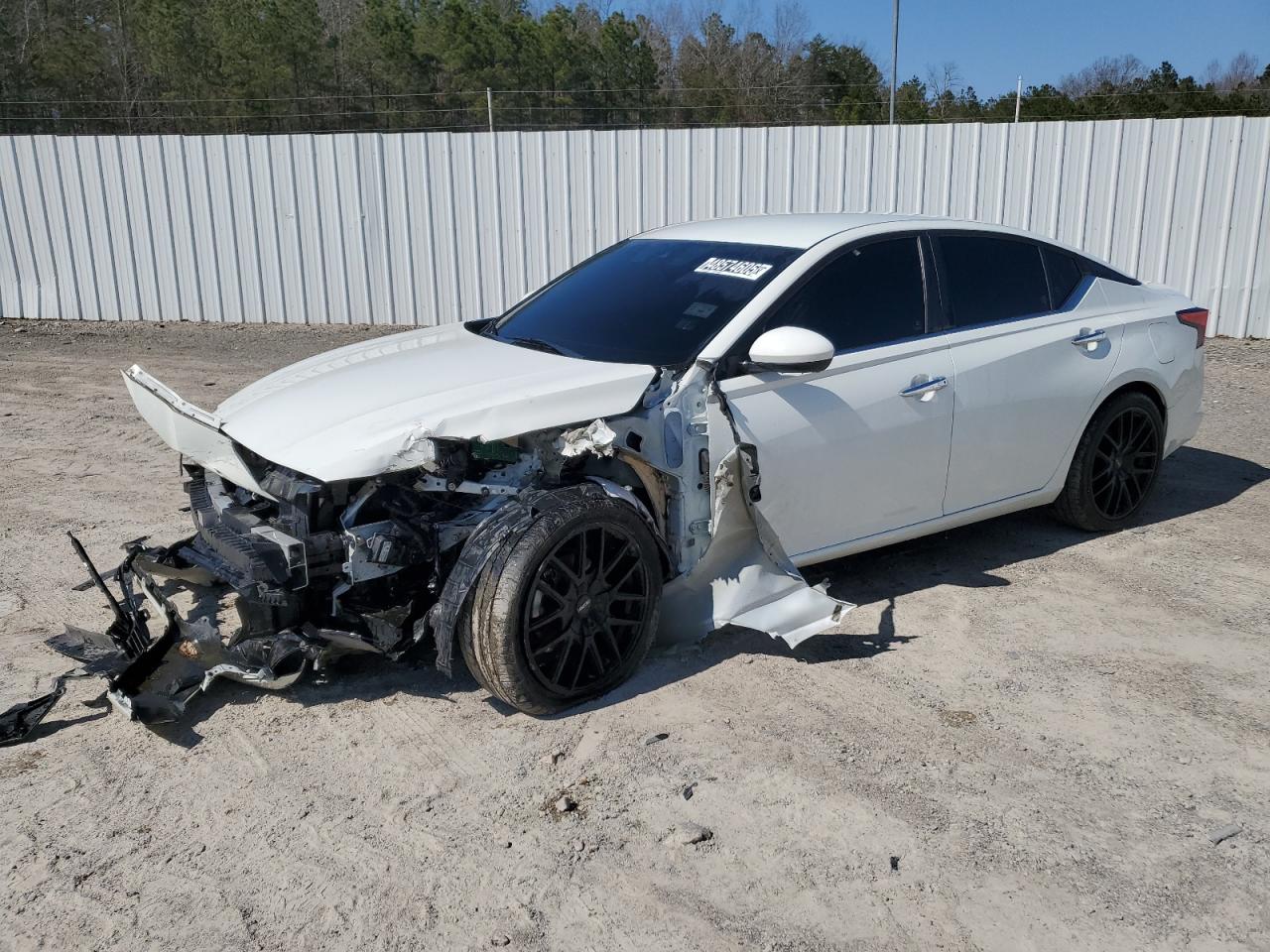 NISSAN ALTIMA S