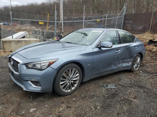 INFINITI Q50 LUXE