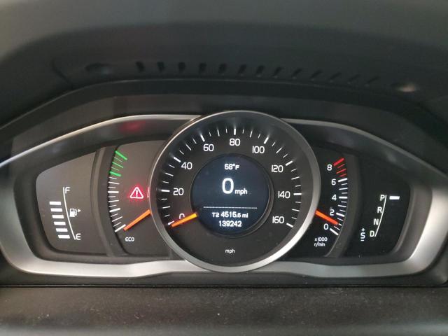 2017 VOLVO XC60 T5 YV440MDJXH2076351