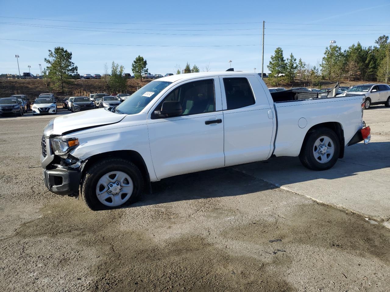 TOYOTA TUNDRA DOUBLE CAB SR
