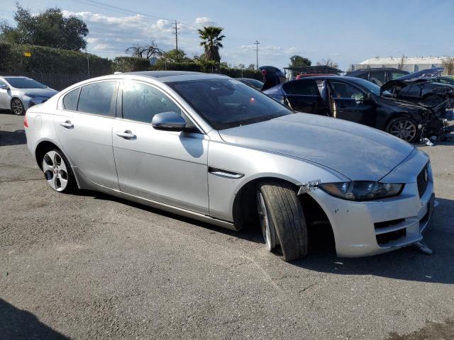 2017 JAGUAR XE SAJAR4BG1HA965596