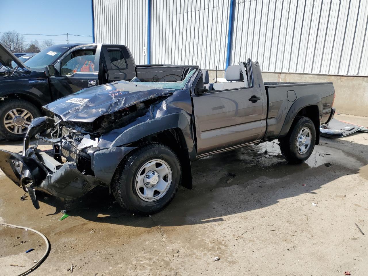 TOYOTA TACOMA