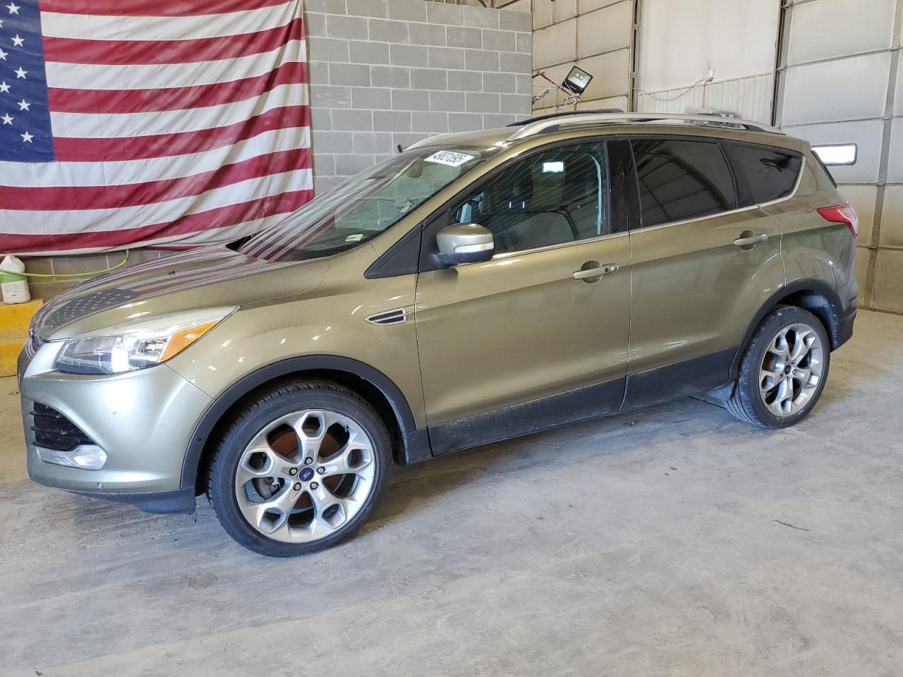FORD ESCAPE TITANIUM